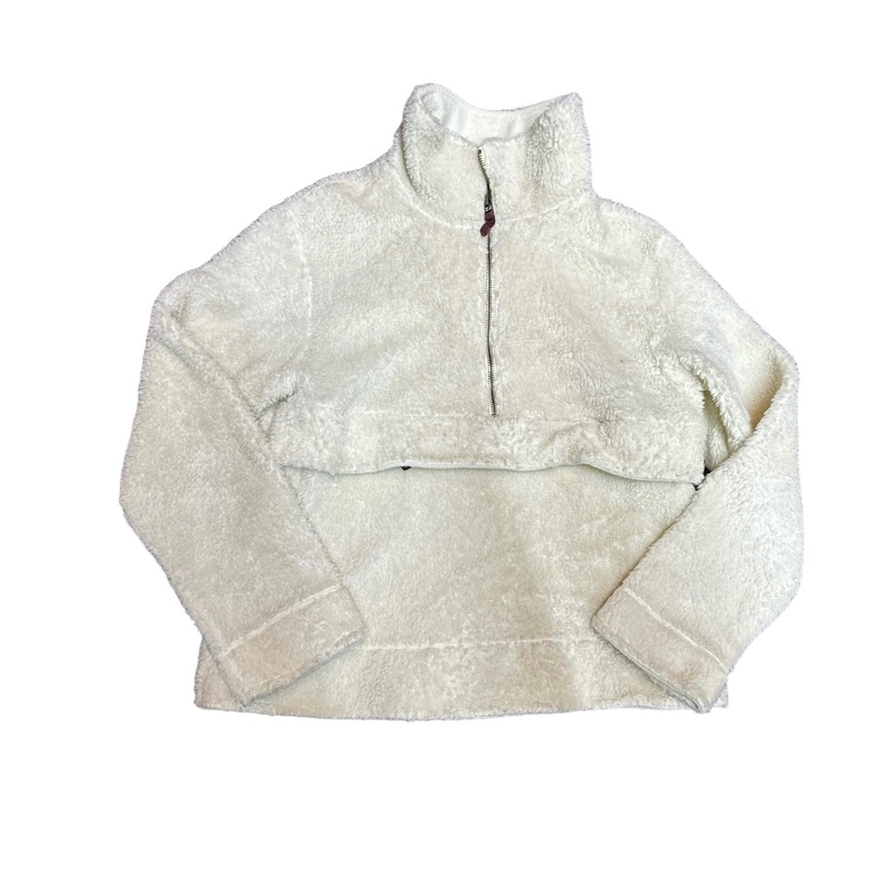 L.L. Bean Cream Sherpa Sweater for Cozy Comfort - Picture 2 of 6